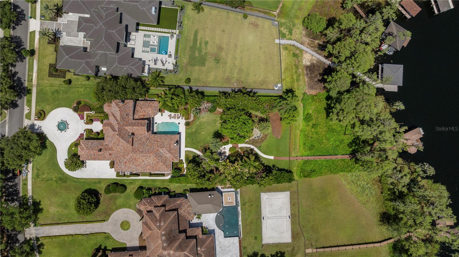 KEENES POINTE - Residential