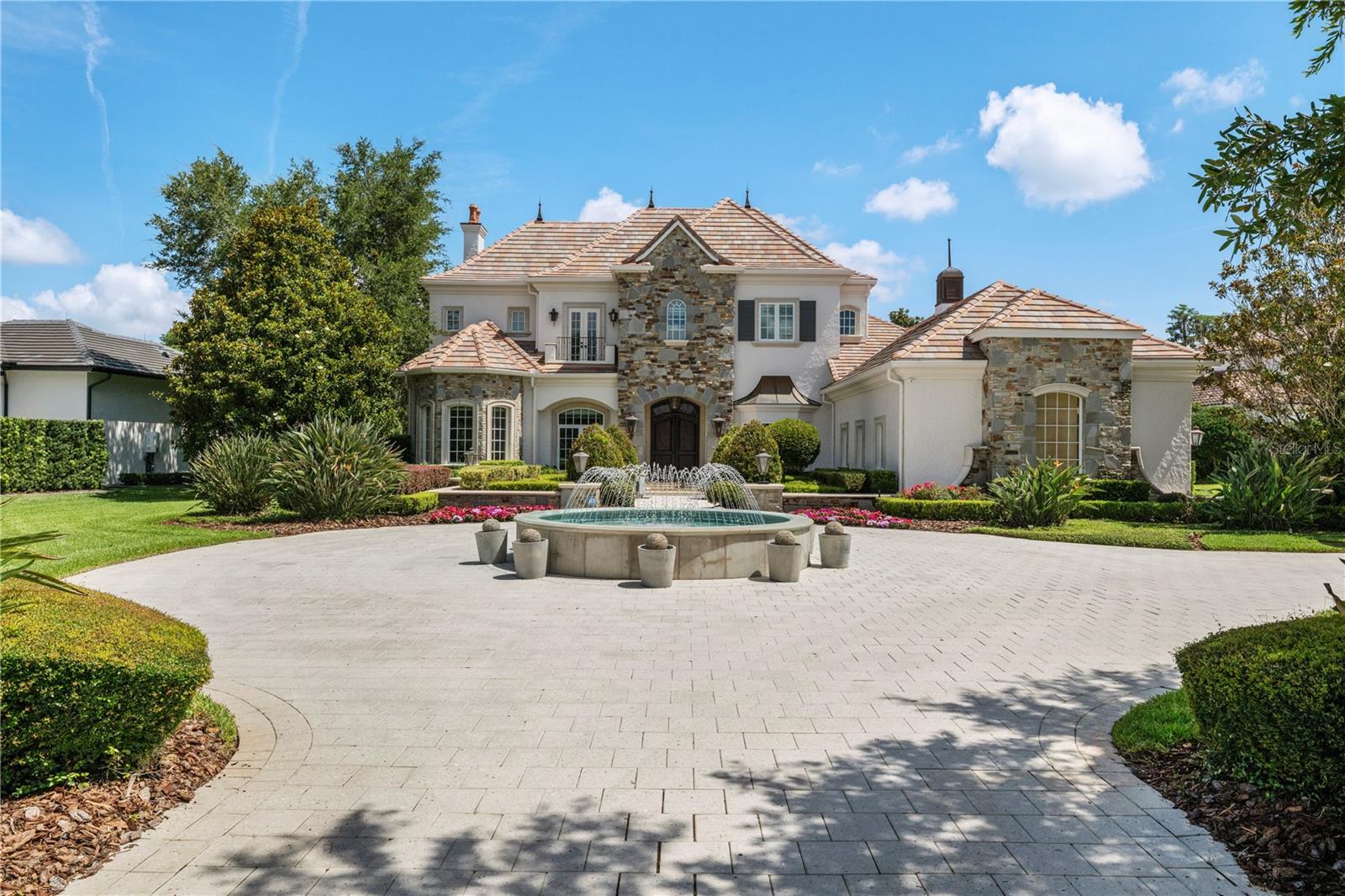 KEENES POINTE - Residential