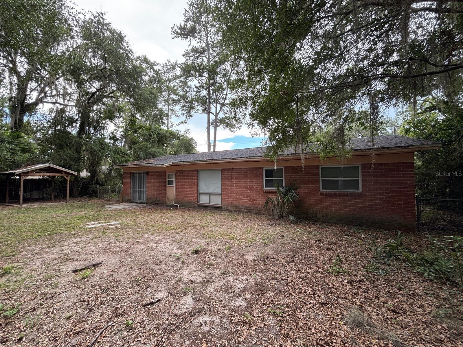 SPRINGHILL - Residential Lease