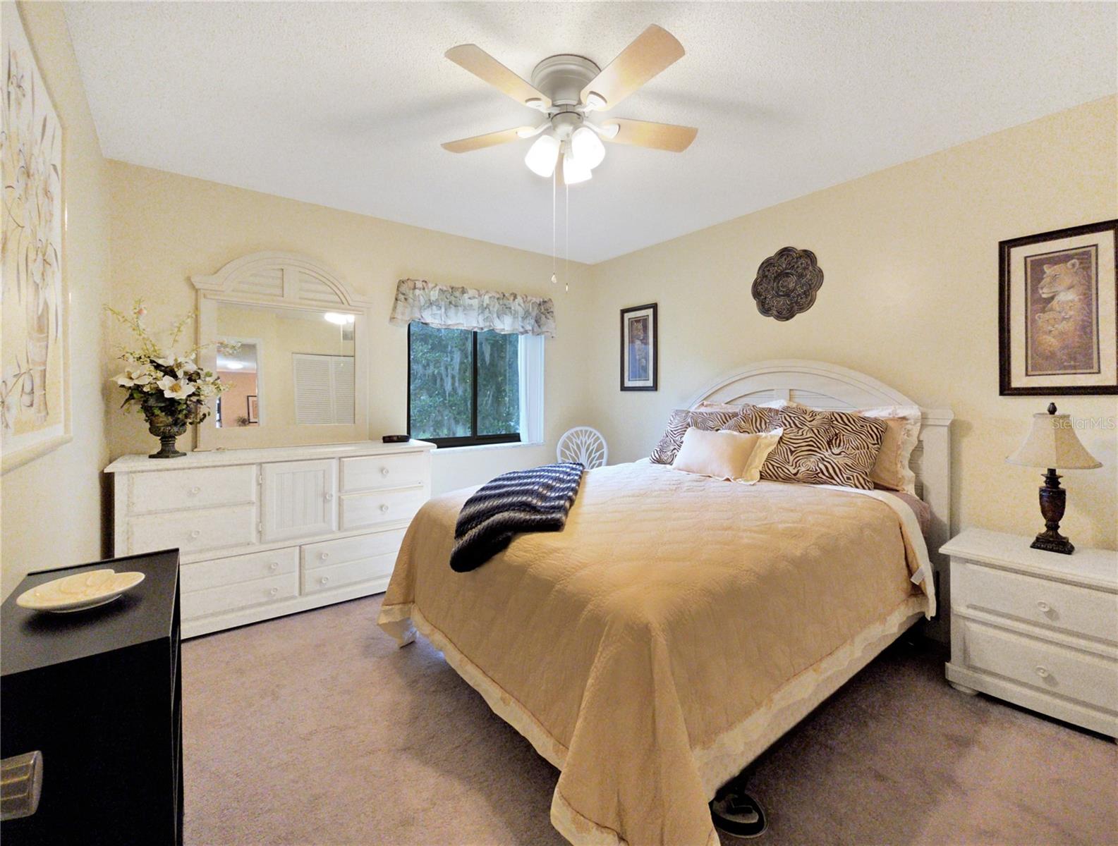 TWIN LAKES VILLAGE EAST CONDO - Residential