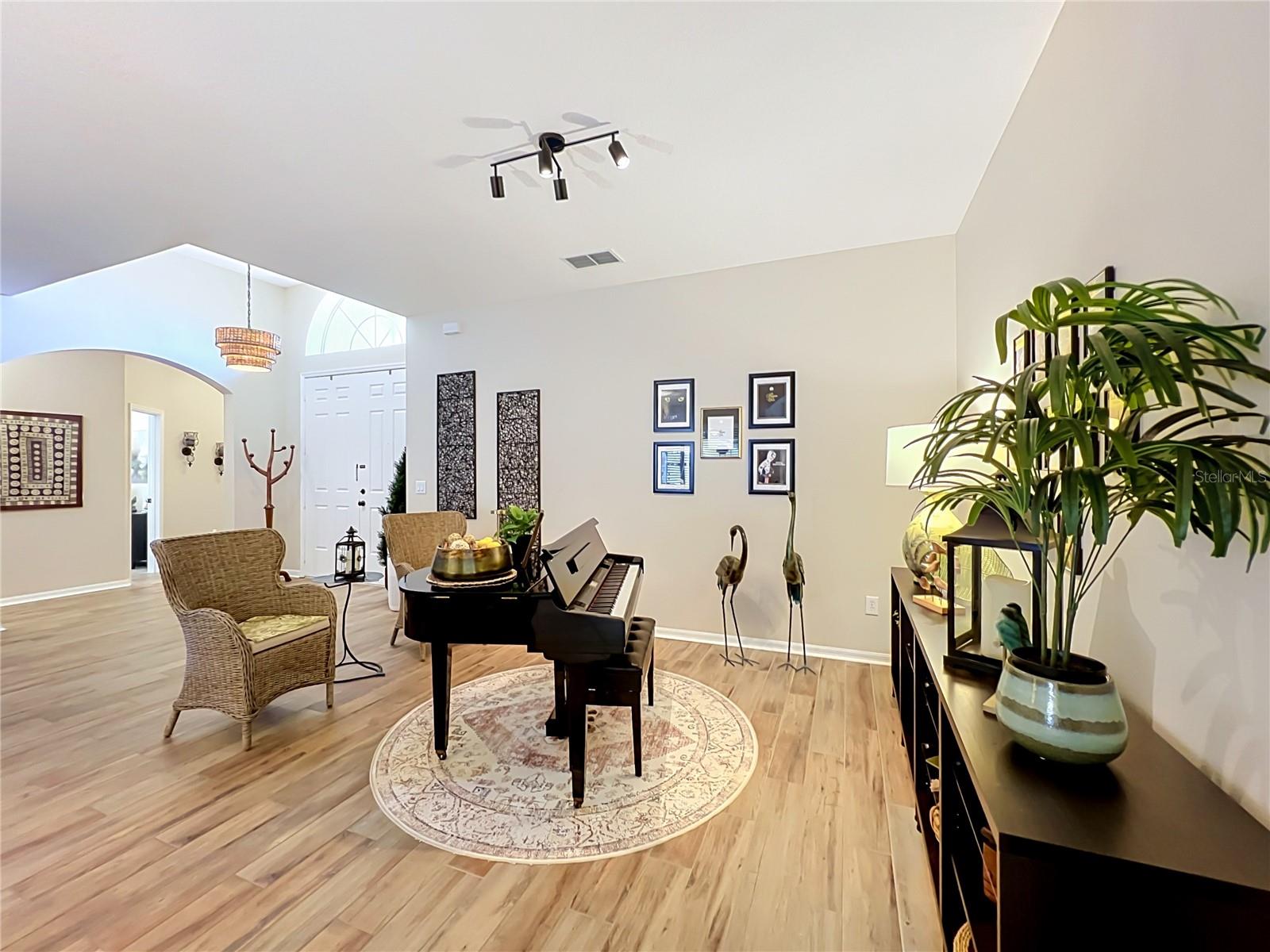 PARKSIDE AT ERROL ESTATES SUB - Residential