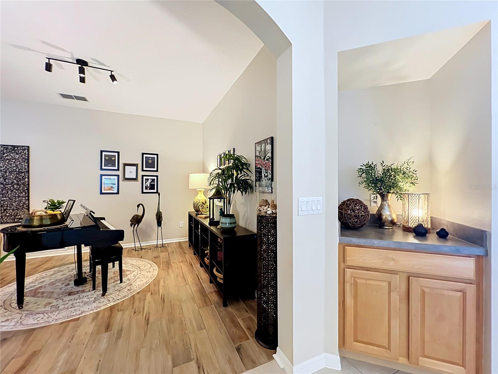 PARKSIDE AT ERROL ESTATES SUB - Residential