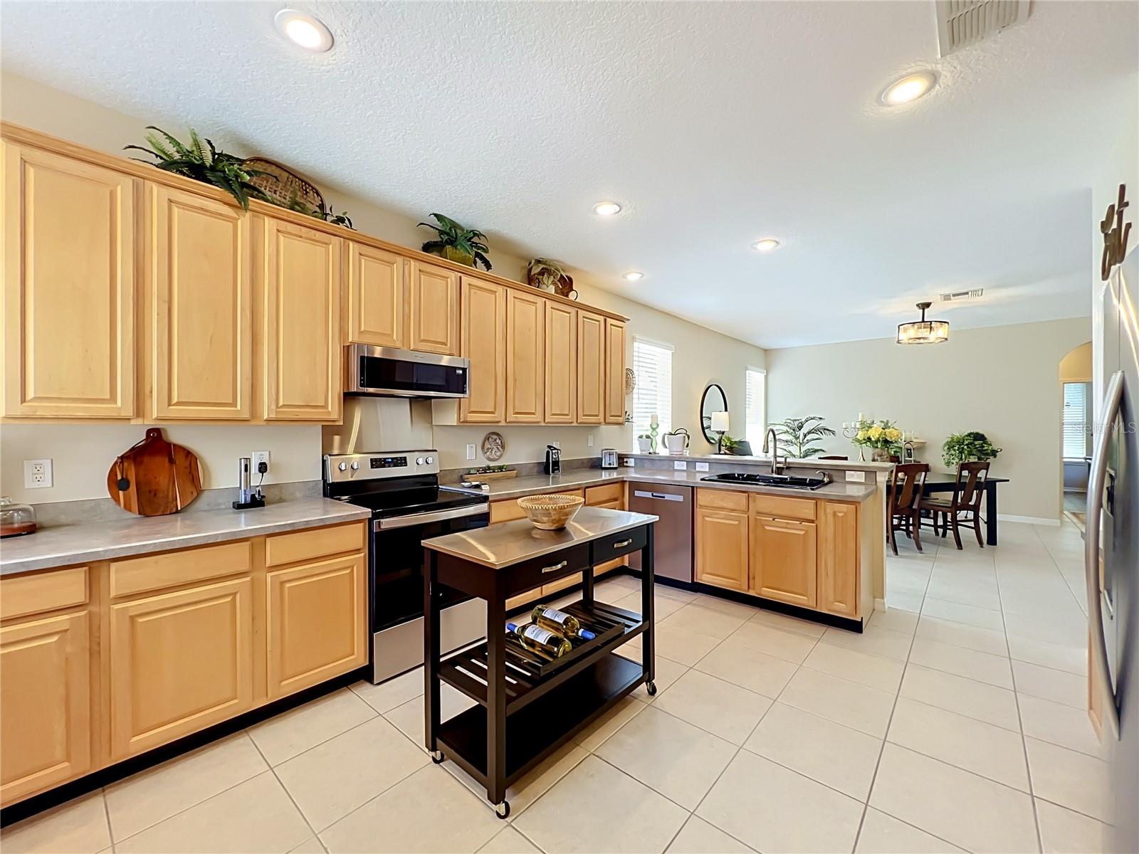PARKSIDE AT ERROL ESTATES SUB - Residential