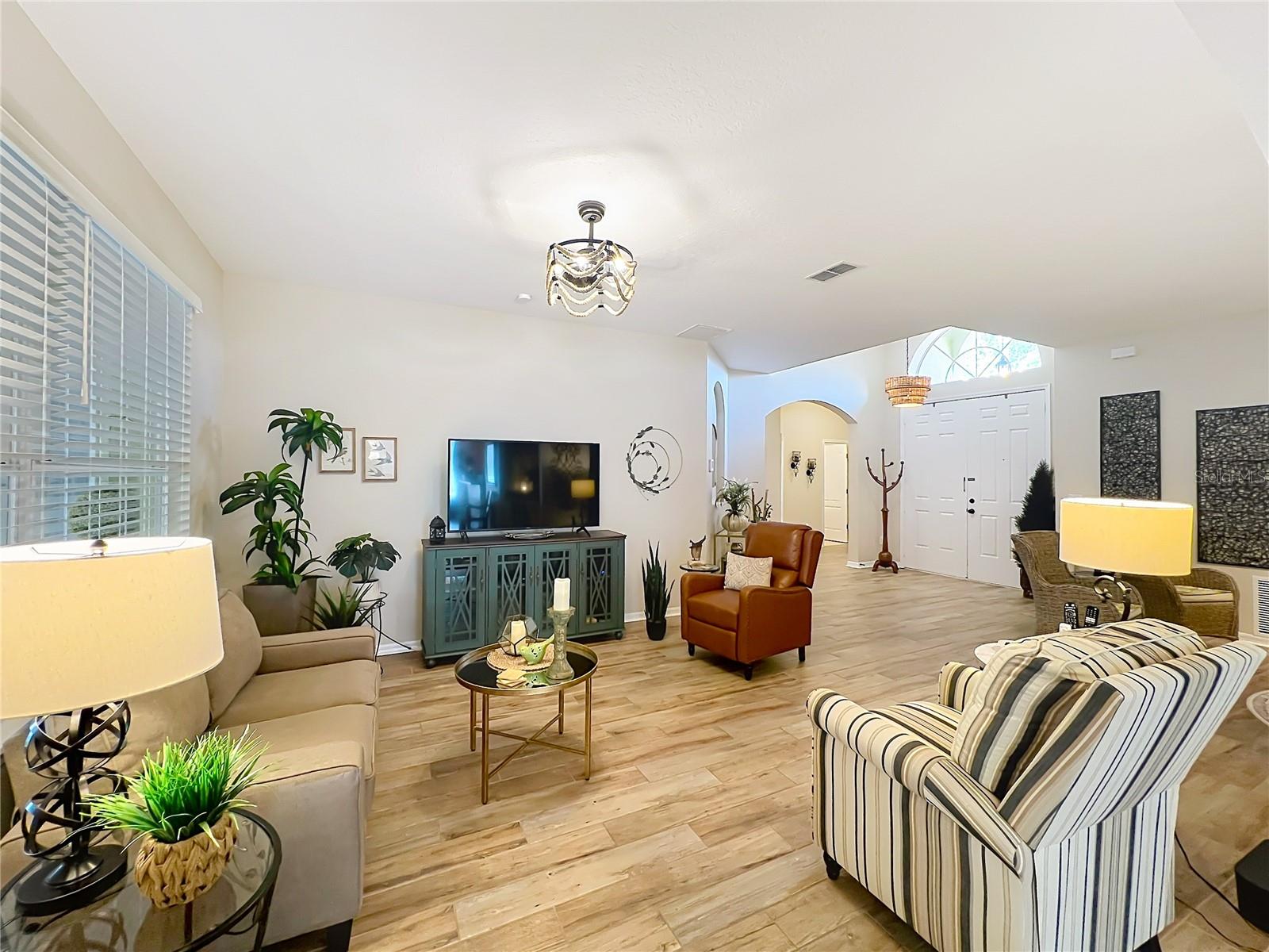 PARKSIDE AT ERROL ESTATES SUB - Residential