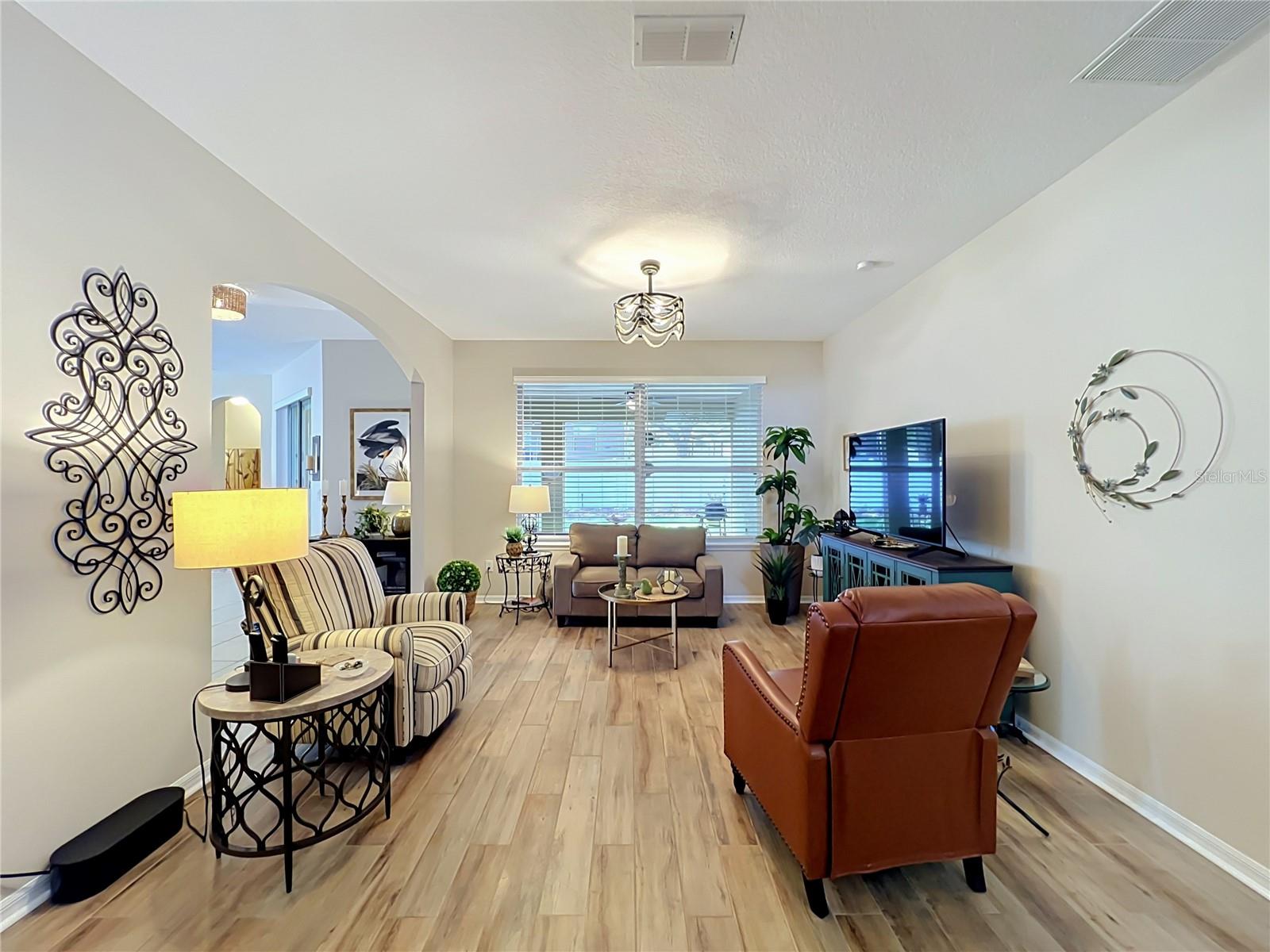 PARKSIDE AT ERROL ESTATES SUB - Residential