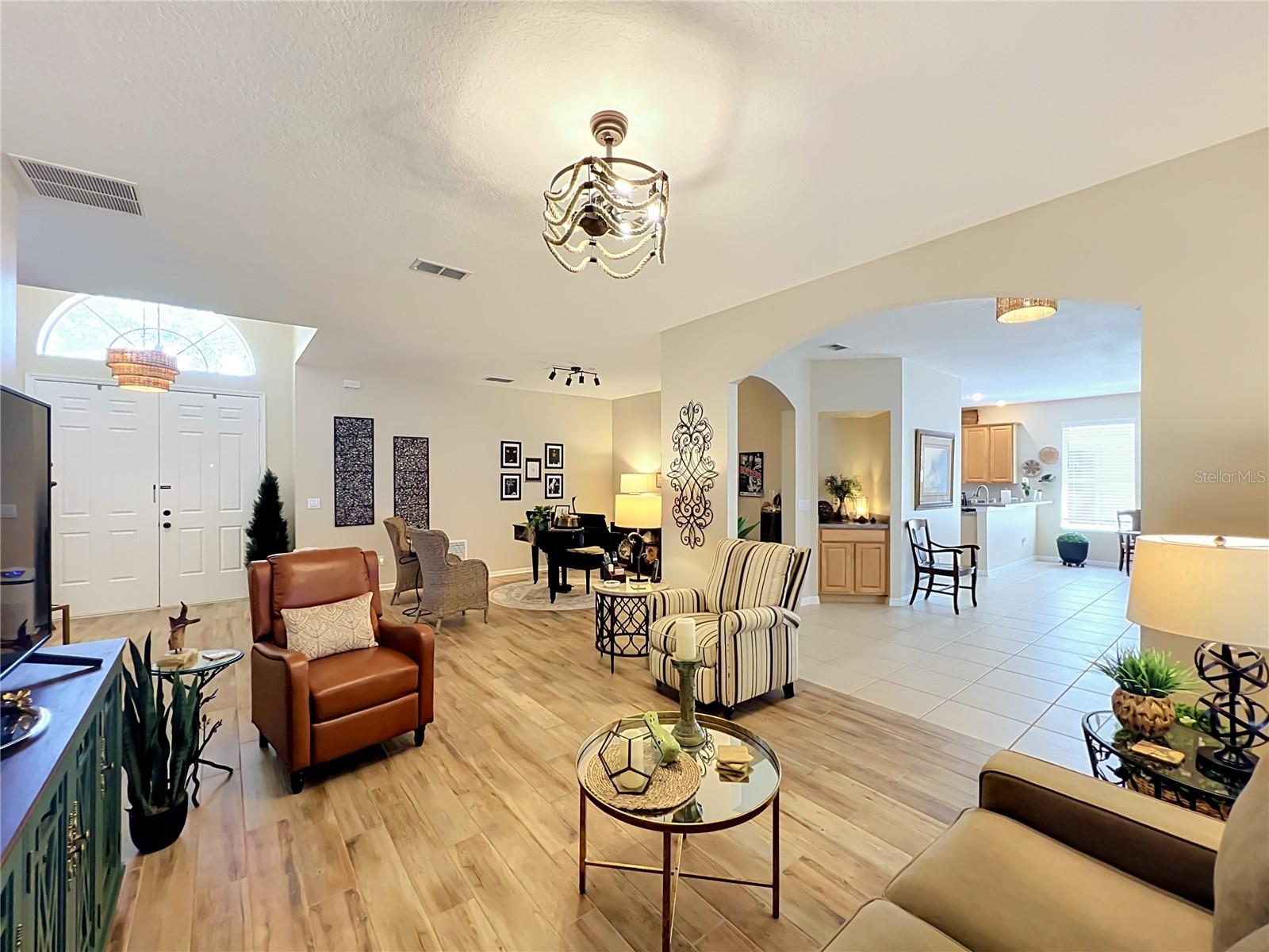 PARKSIDE AT ERROL ESTATES SUB - Residential