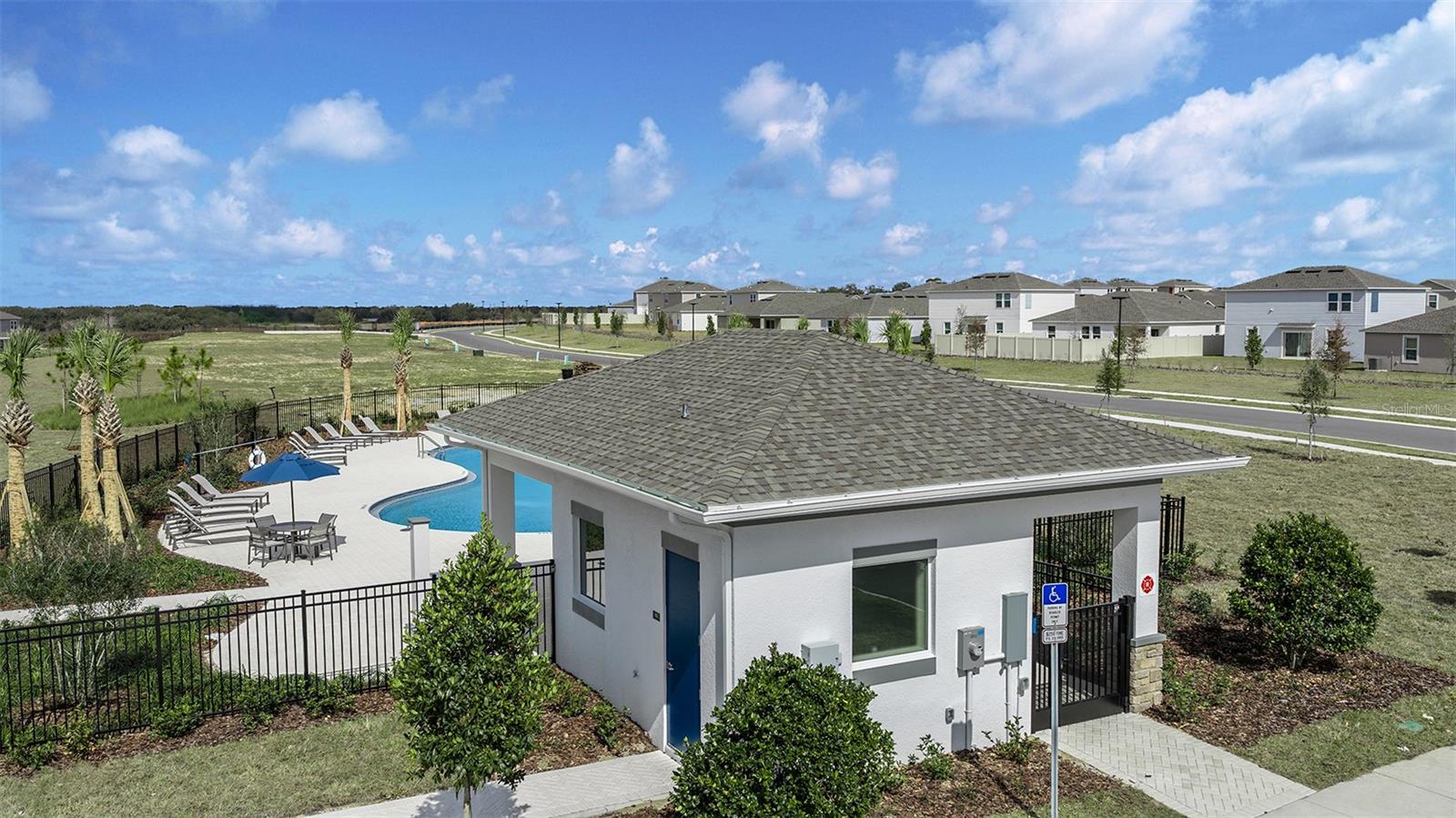 WATERSTONE - Residential