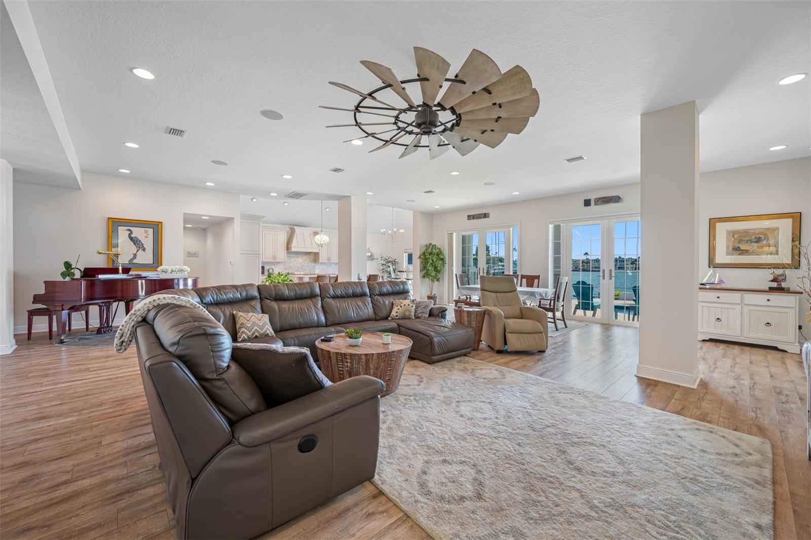 BAHIA SHORES 2ND ADD - Residential