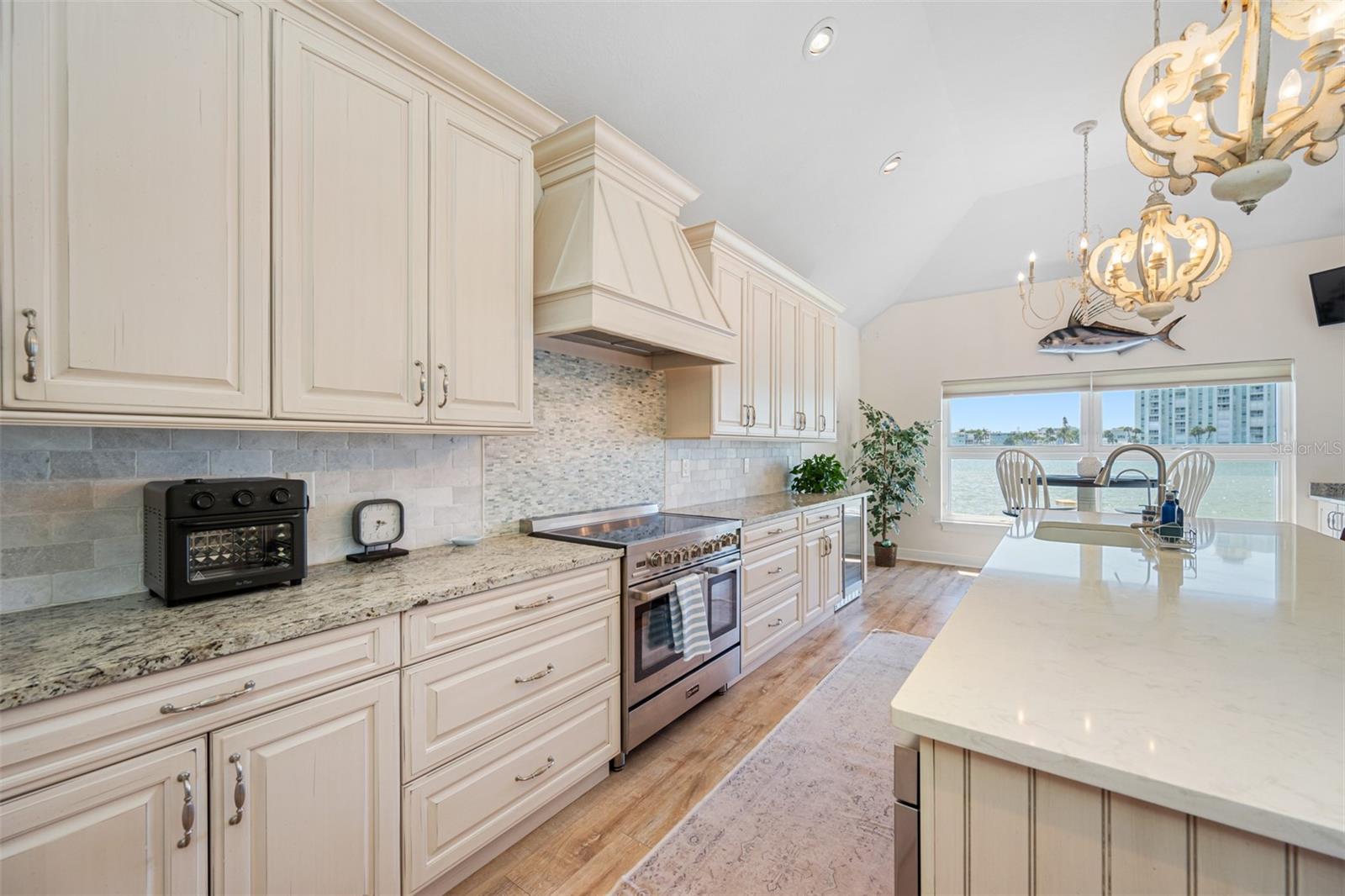 BAHIA SHORES 2ND ADD - Residential