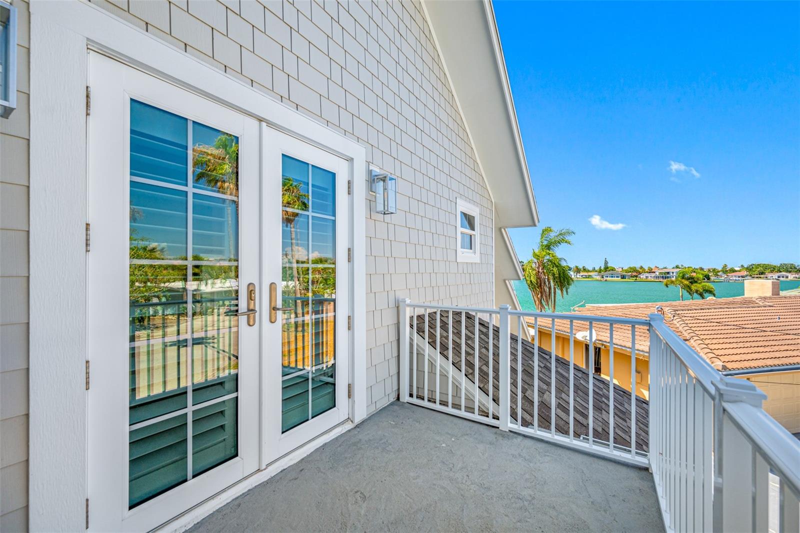 BAHIA SHORES 2ND ADD - Residential