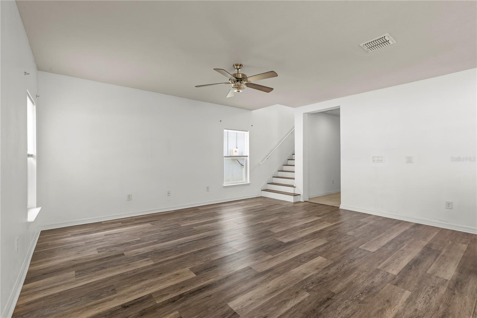 CARLTON LAKES PH 1D2 - Residential Lease