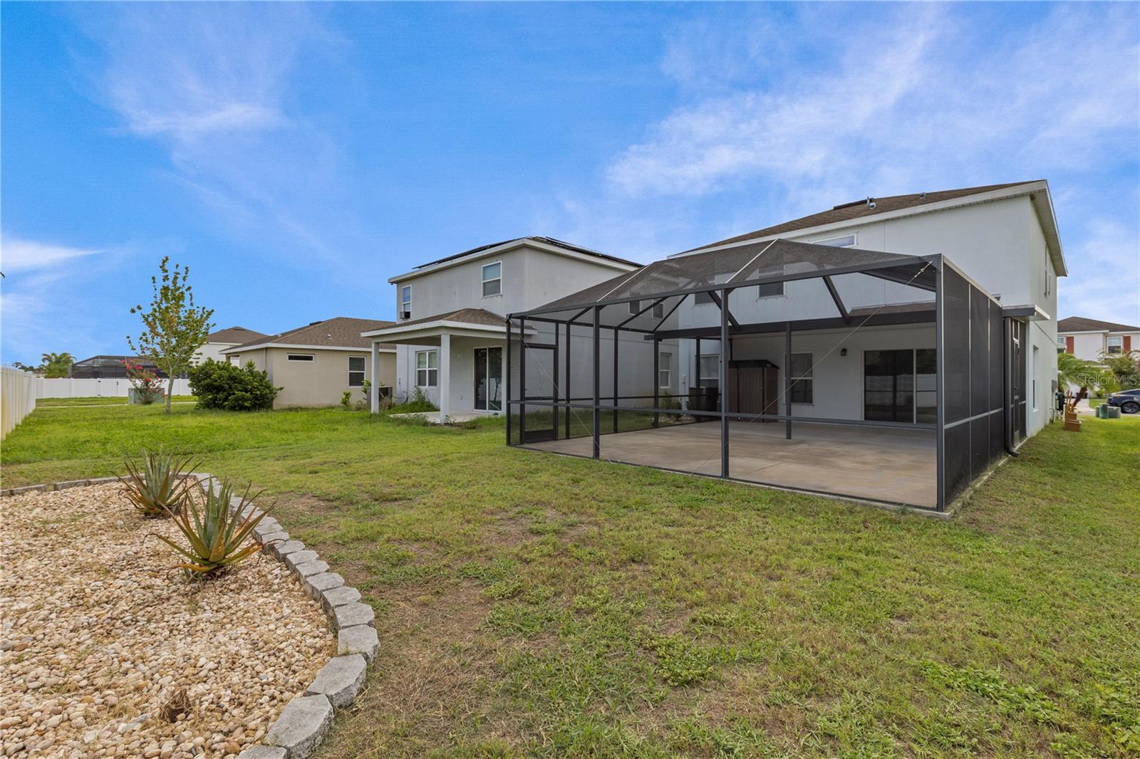 CARLTON LAKES PH 1D2 - Residential Lease