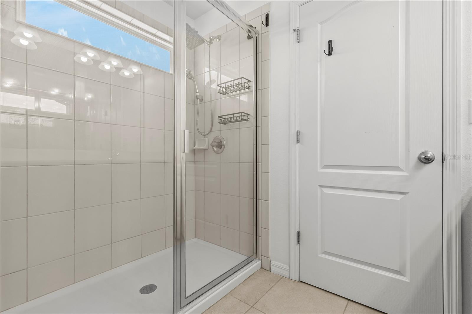 CARLTON LAKES PH 1D2 - Residential Lease