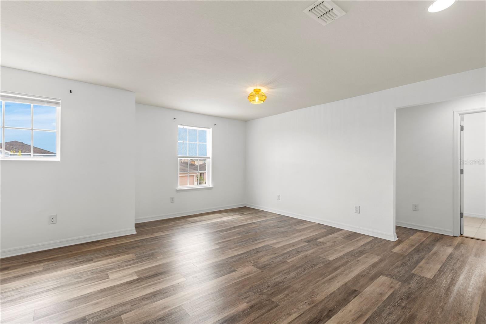 CARLTON LAKES PH 1D2 - Residential Lease