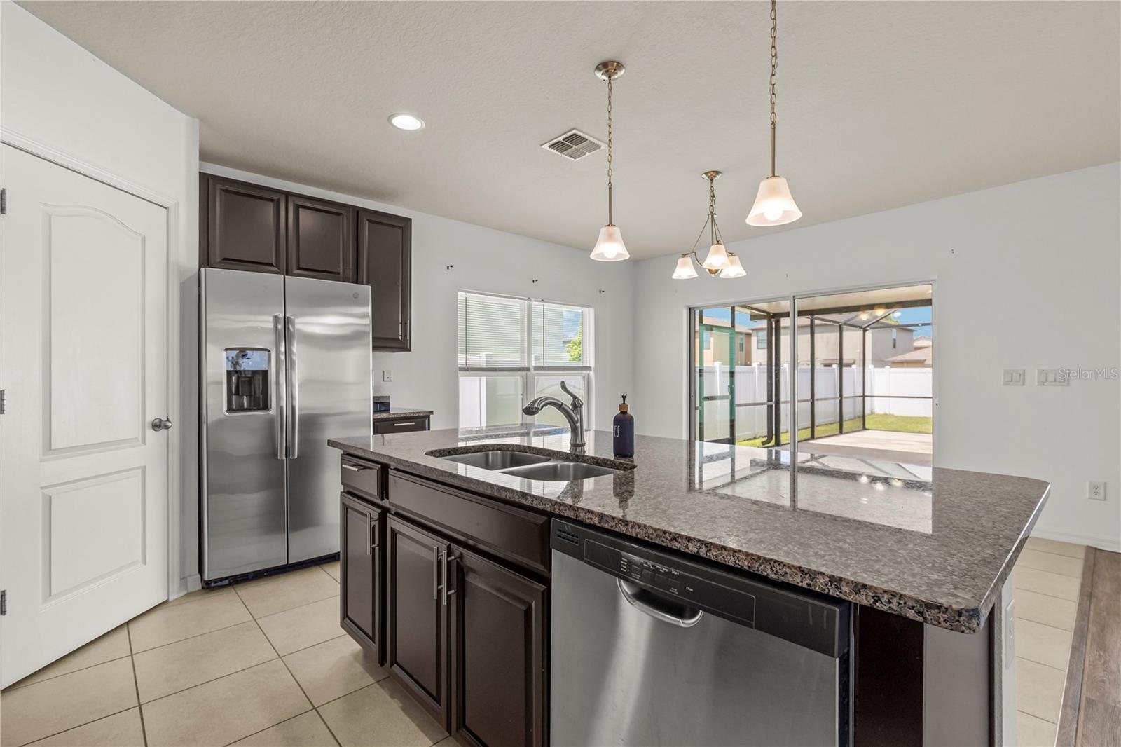 CARLTON LAKES PH 1D2 - Residential Lease