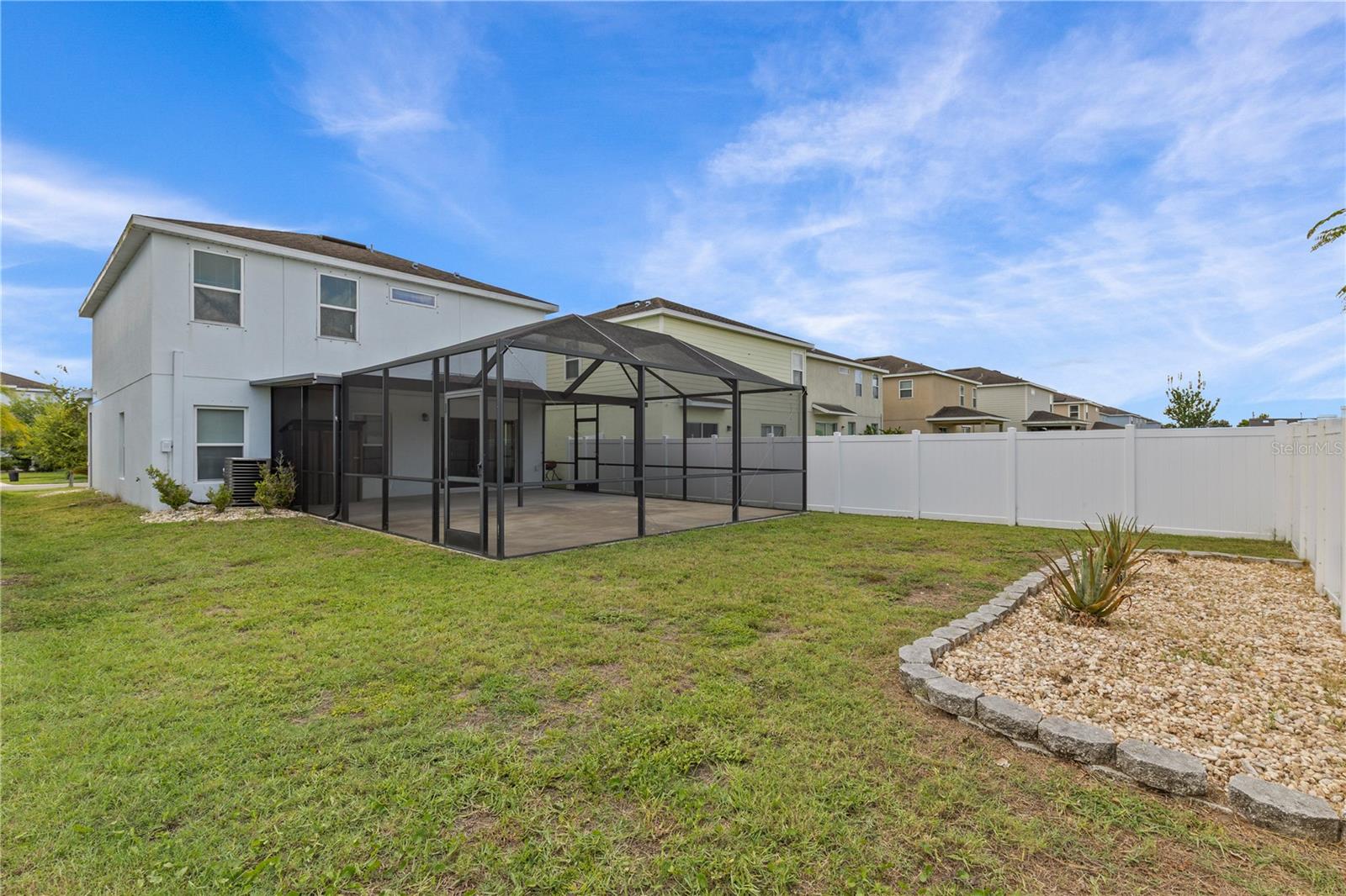 CARLTON LAKES PH 1D2 - Residential Lease