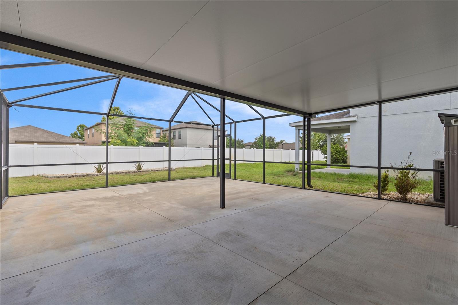 CARLTON LAKES PH 1D2 - Residential Lease