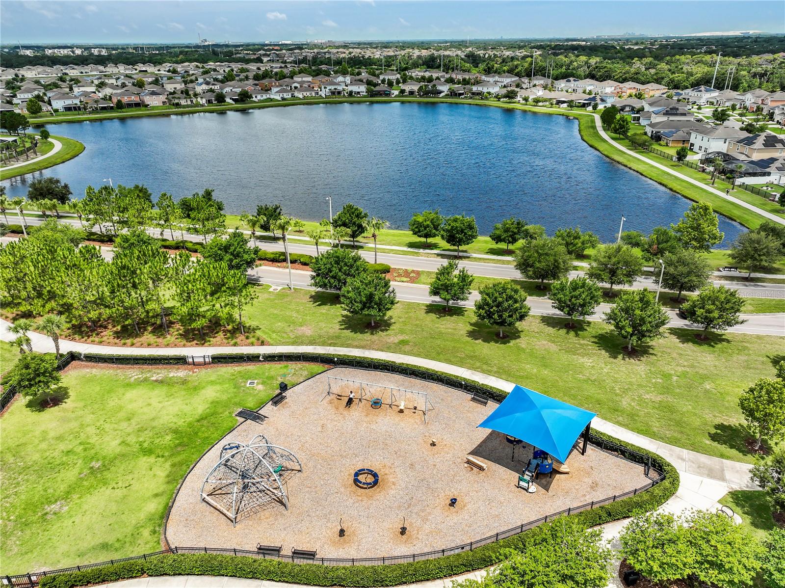 CARLTON LAKES PH 1D2 - Residential Lease