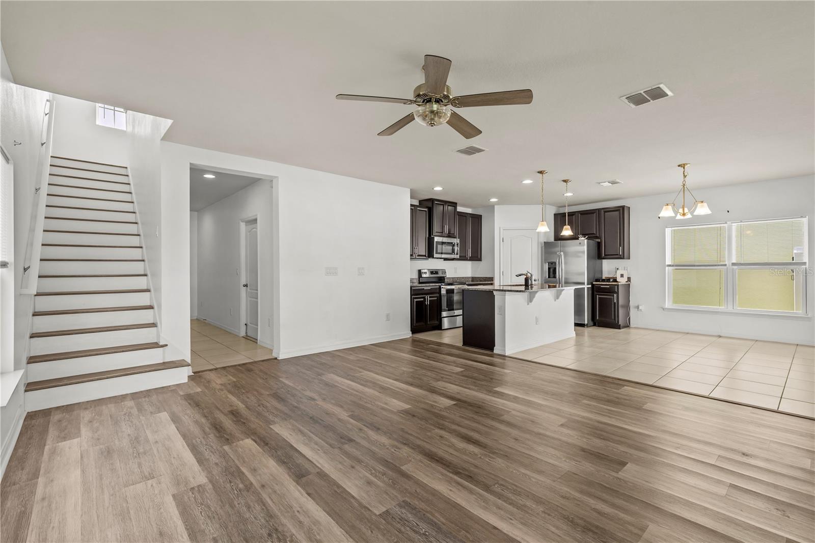 CARLTON LAKES PH 1D2 - Residential Lease