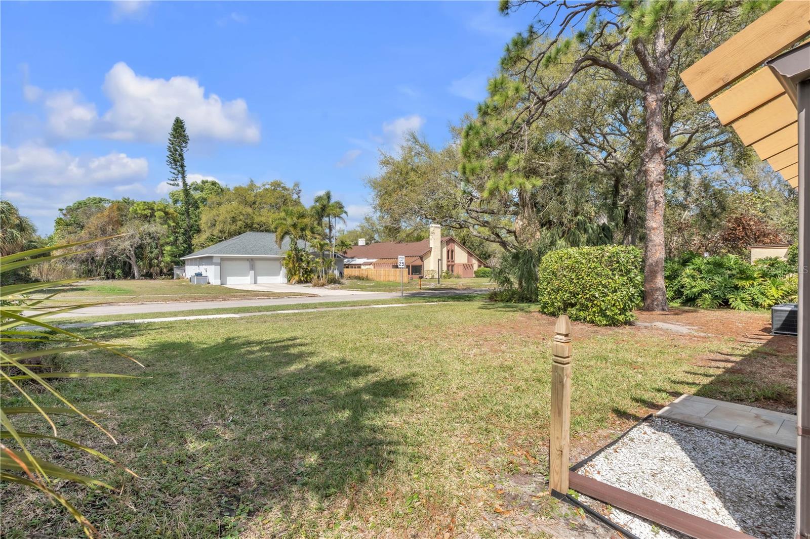 PINE BAY FOREST - Residential