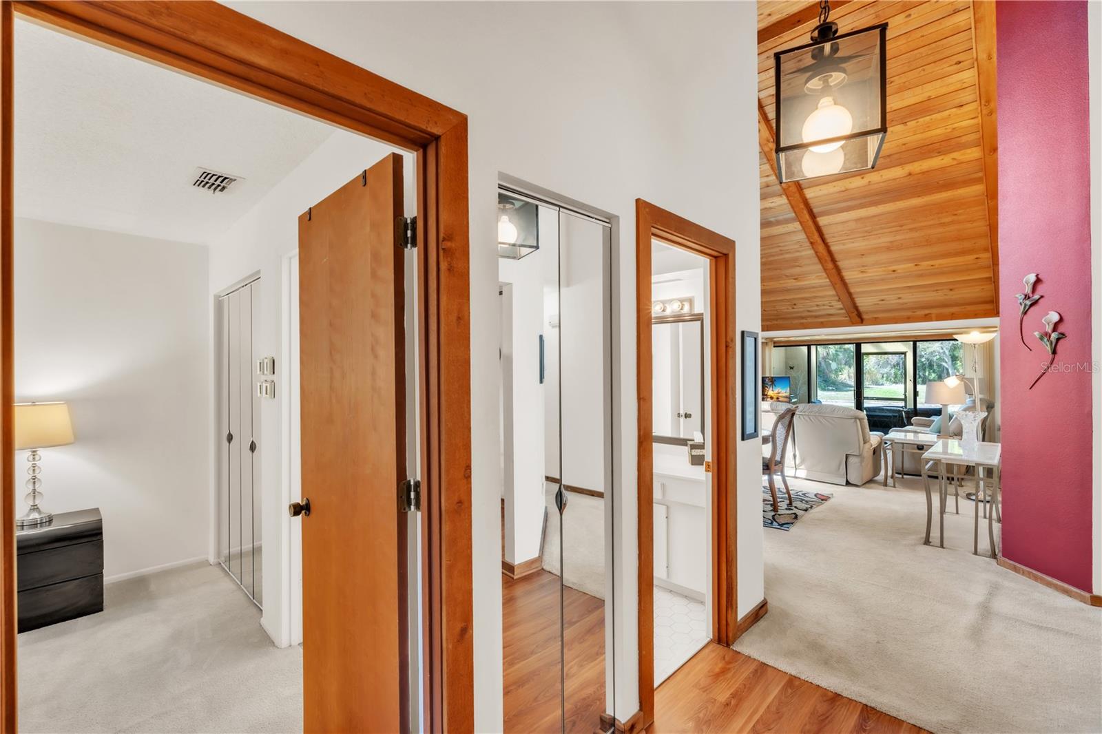 PINE BAY FOREST - Residential