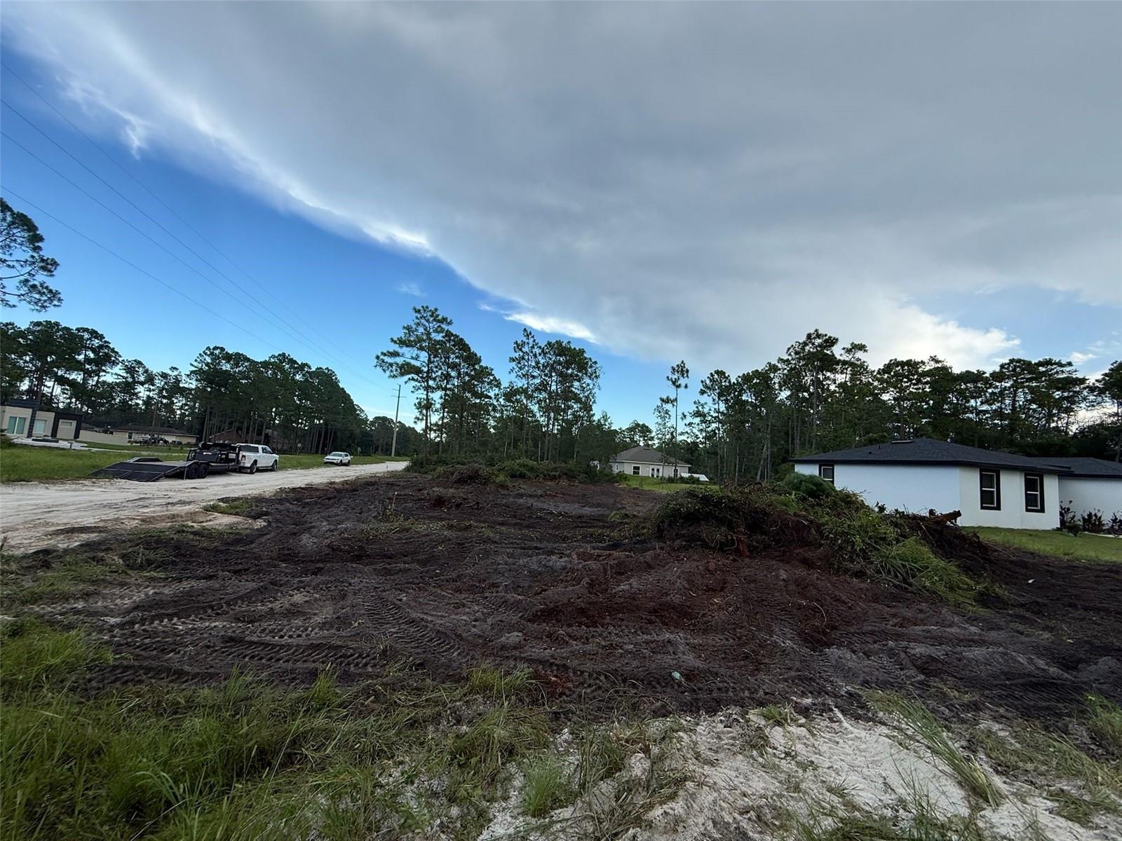 DAYTONA PARK ESTATES SEC E - Land