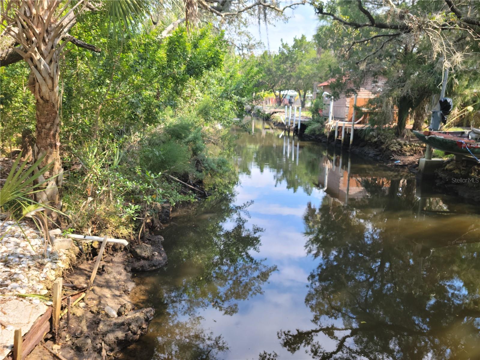 COME AND SEE THIS WONDERFUL WATERFRONT LAND. THE SELLER HAD DONE MAJORITY OF THE WORK INVOLVED WITH BUILDING. SURVEY, CONTRACT PLANS AND SPECS, SUB SURFACE EXPLORATION TEST AND RECOMMENDED SITE PREPERATION. 
THIS SALTWATER CANAL FRONT PROPERTY IS SURROUNDED BY MOTHER NATURE. OFFERING A 120' OF FRONTAGE, ON A 1/3 OF AN ACRE AND IS LOCATED IN A CULT-DE-SAC. 
ENJOY SOME OF THE BEST BACKWATER FISHING AND SEASONAL SUMMER SCALLOPING FROM YOUR FLATS BOAT OR PONTOON, WHICH CAN BE LAUNCHED DIRECTLY FROM YOUR PROPERTY (ONCE YOU HAVE APPROPRIATE DOCK OR BOATHOUSE). EXPLORE ALL THE DIFFERENT WATERWAYS BLACKWATER CREEK, FISH CREEK, ST MAARTEN'S, HOMASASSA AND CRYSTAL RIVER THAT LEAD YOU ON INTO THE GULF. 
YOU'LL ALSO APPRECIATE THE NEAR BY OZELLE TRAIL, WHICH IS NINE AND HALF MILES OF AMAZING SCENIC, CURVY AND WINDING ROADS FROM US 19 TO THE OZELLE COMMUNITY PARK AND BOAT RAMP. LOCATED CLOSE TO MAJOR HIGHWAYS, CHURCHES, RESTAURANTS, SHOPPING AND MORE.
THEY DON'T MAKE WATERFRONT PROPERTIES ANYMORE, SO COME AND TAKE ADVANTAGE OF THIS OPPURTUNITY.