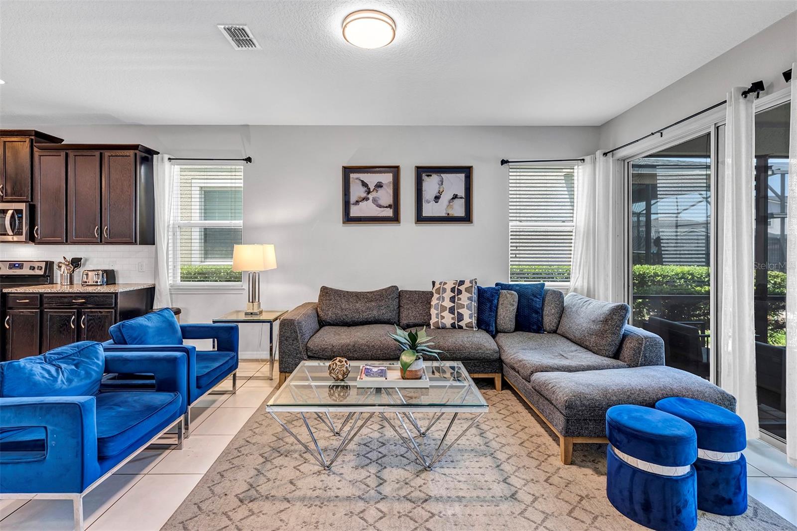 SOLARA RESORT - Residential