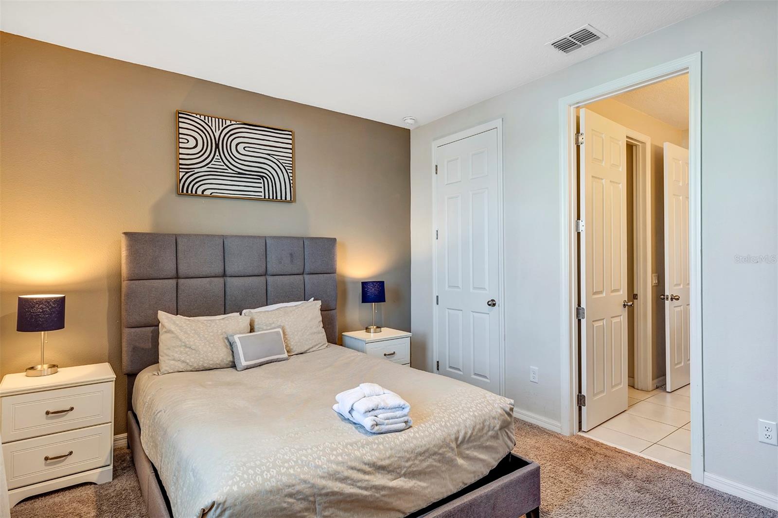 SOLARA RESORT - Residential