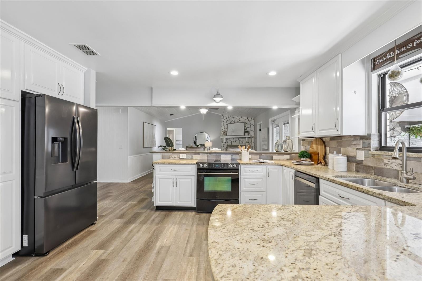 FRUIT COVE WOODS UNIT II - Residential
