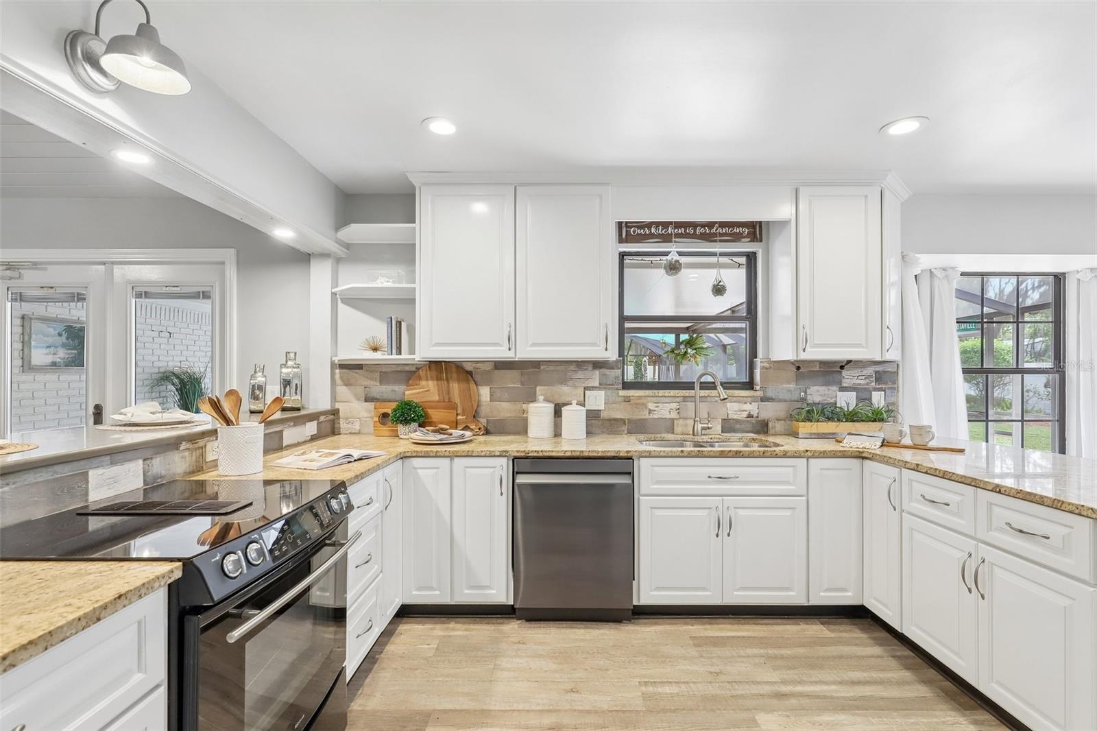 FRUIT COVE WOODS UNIT II - Residential