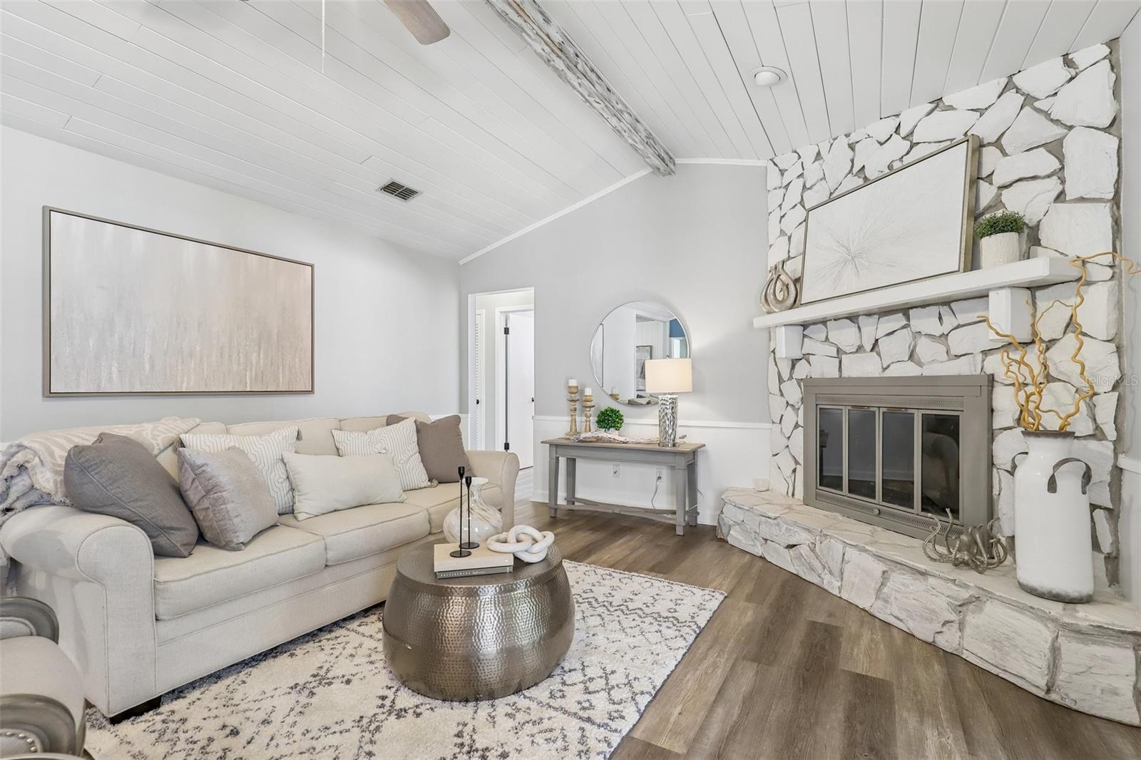 FRUIT COVE WOODS UNIT II - Residential