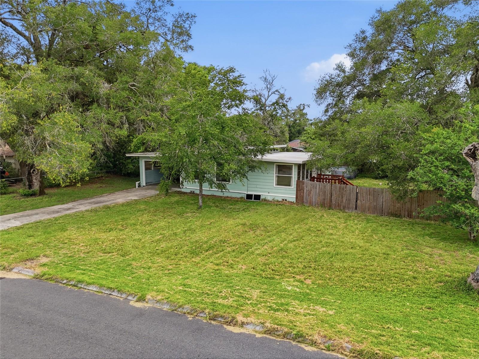 DENNISTONS ORANGE CITY DELAND FARMS - Residential