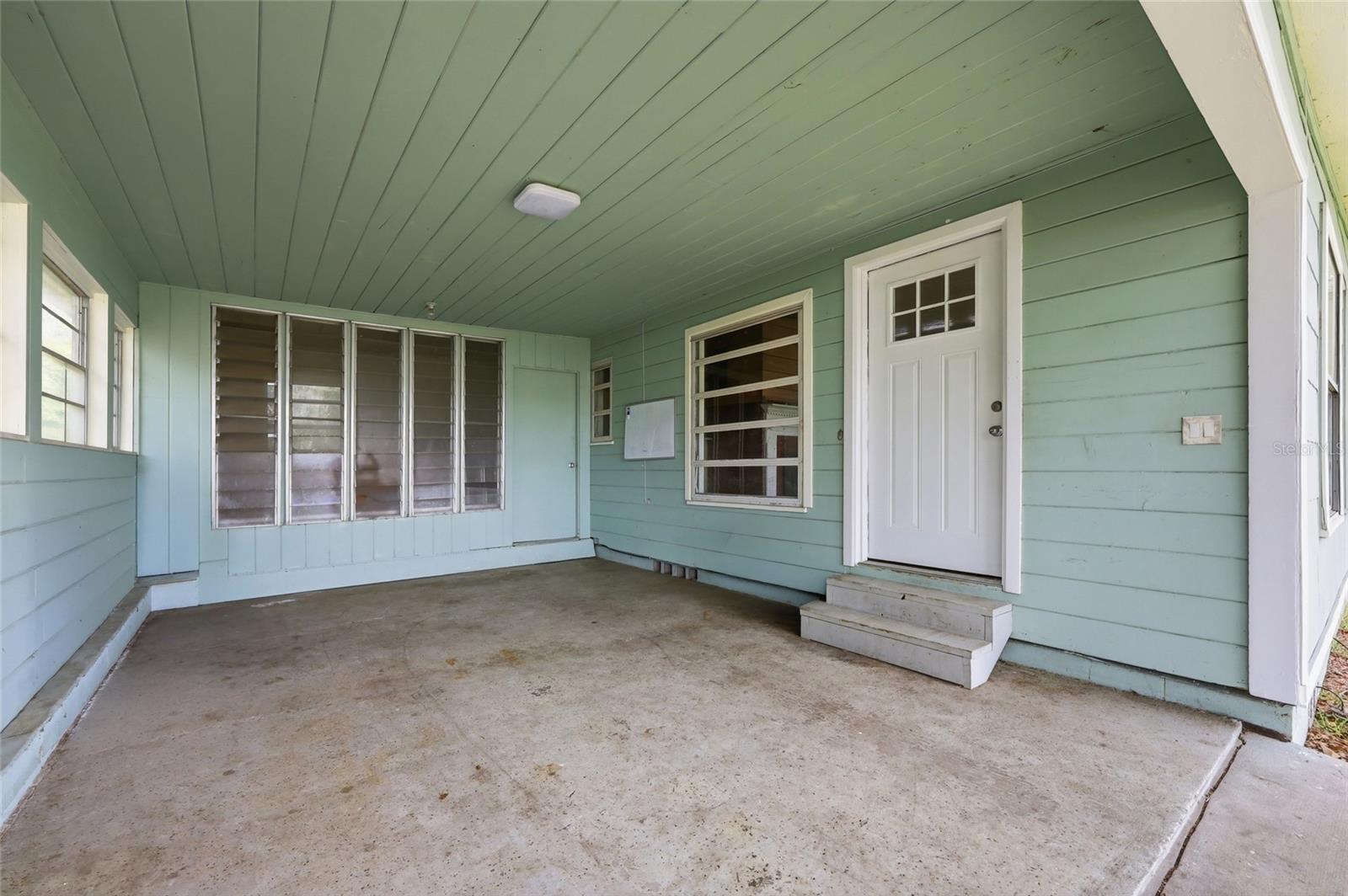 DENNISTONS ORANGE CITY DELAND FARMS - Residential