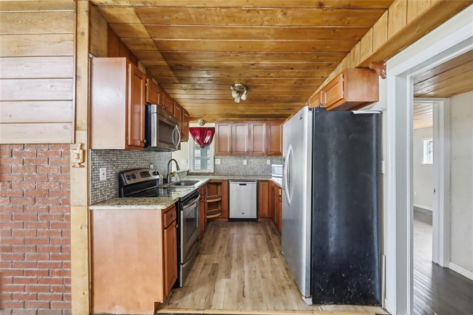DENNISTONS ORANGE CITY DELAND FARMS - Residential