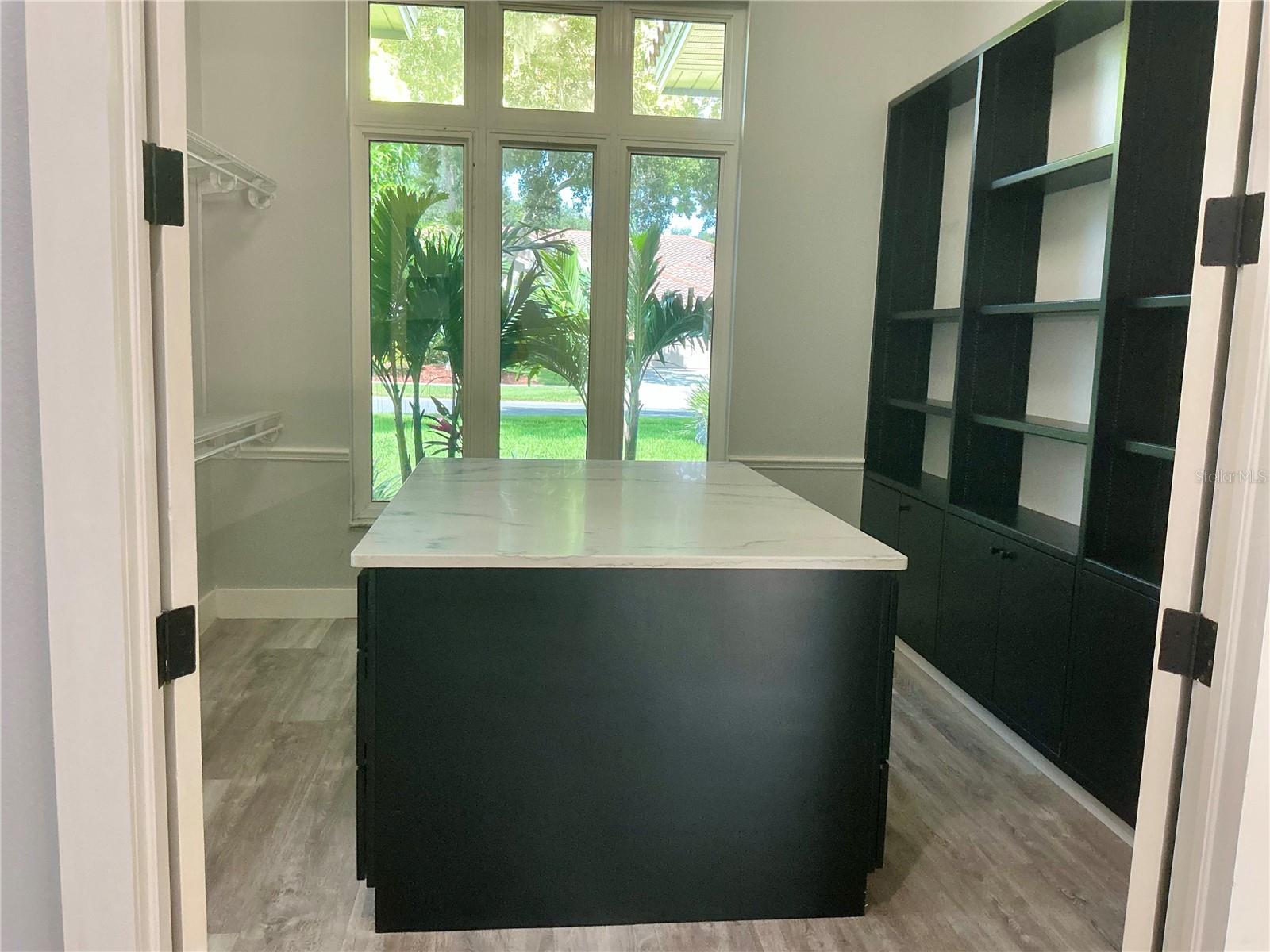OAK TRAIL - Residential