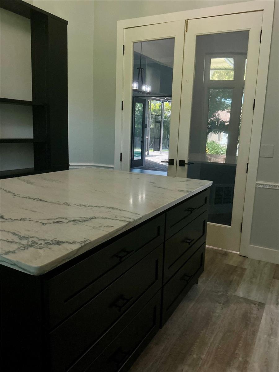 OAK TRAIL - Residential