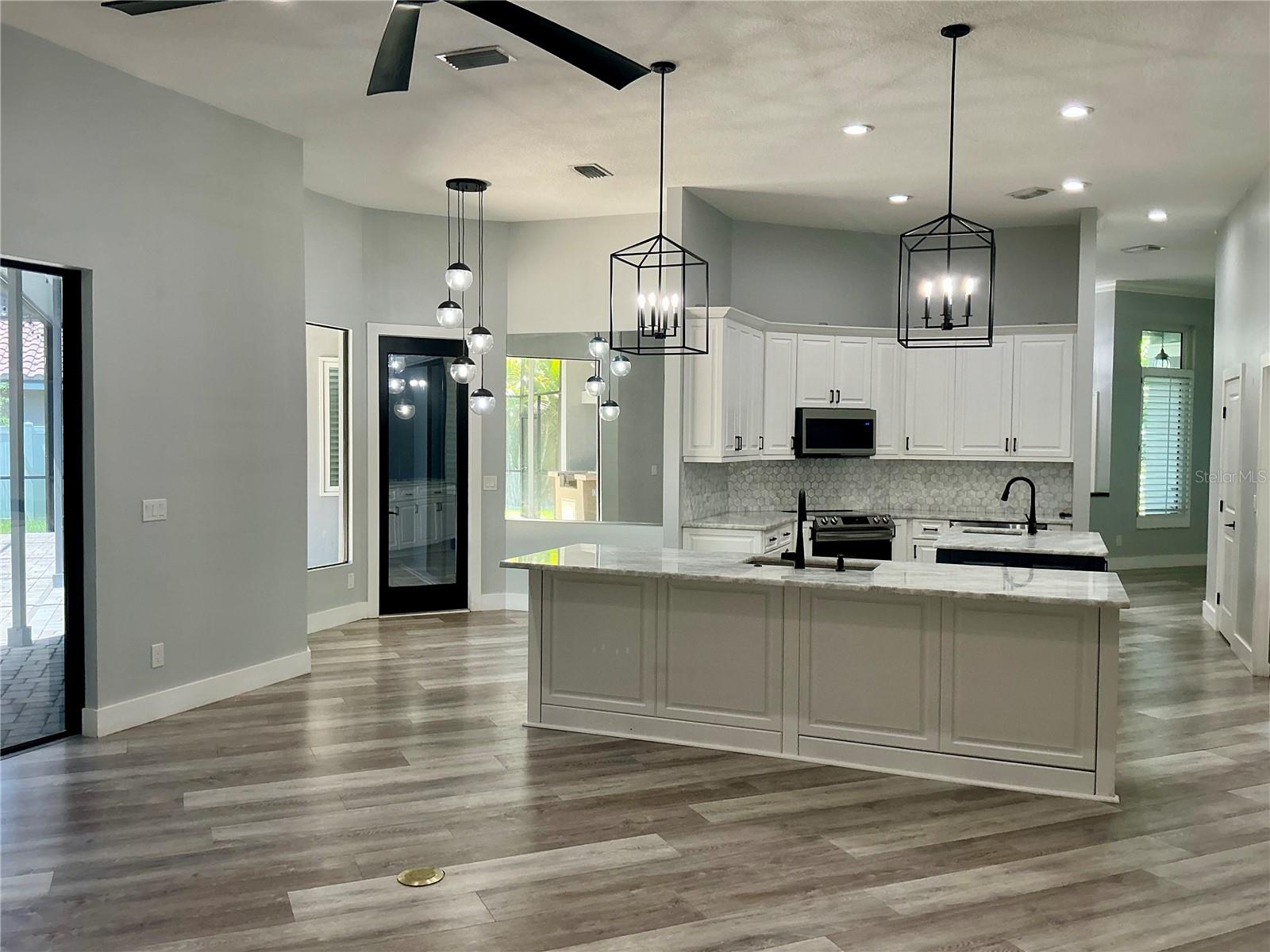 OAK TRAIL - Residential