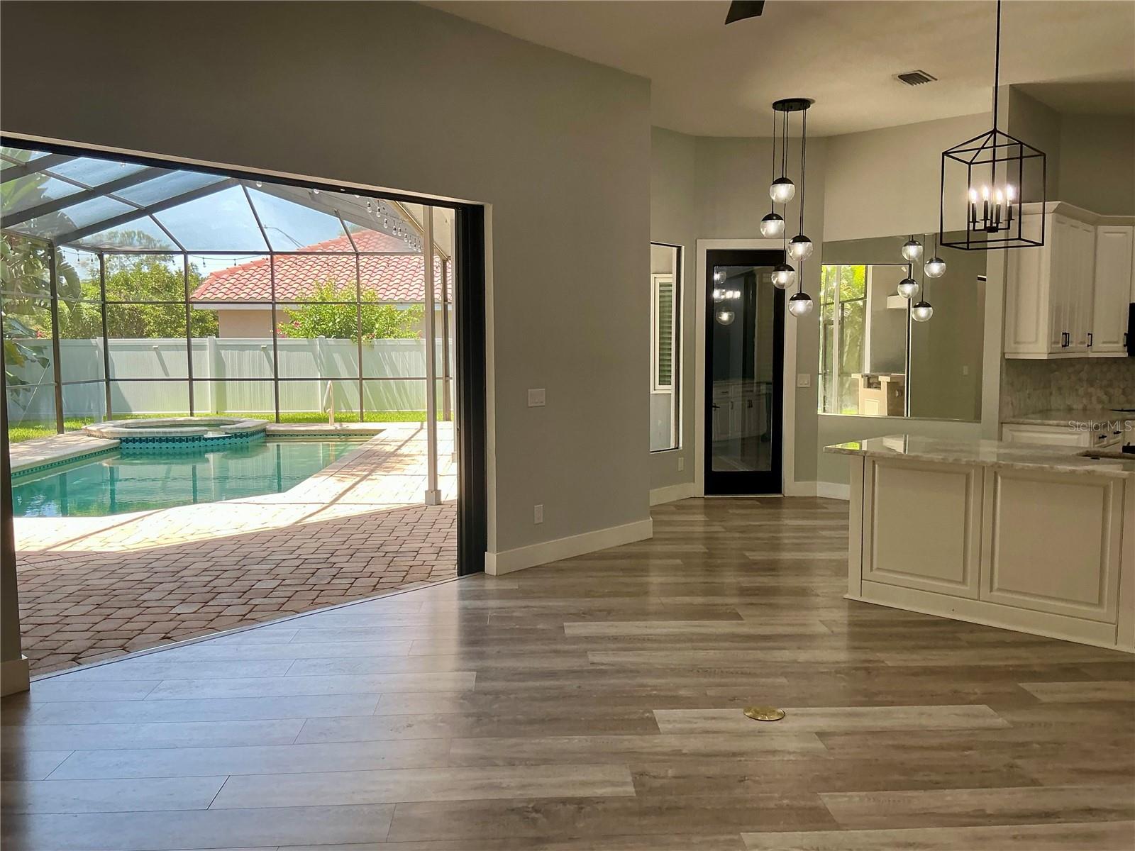 OAK TRAIL - Residential