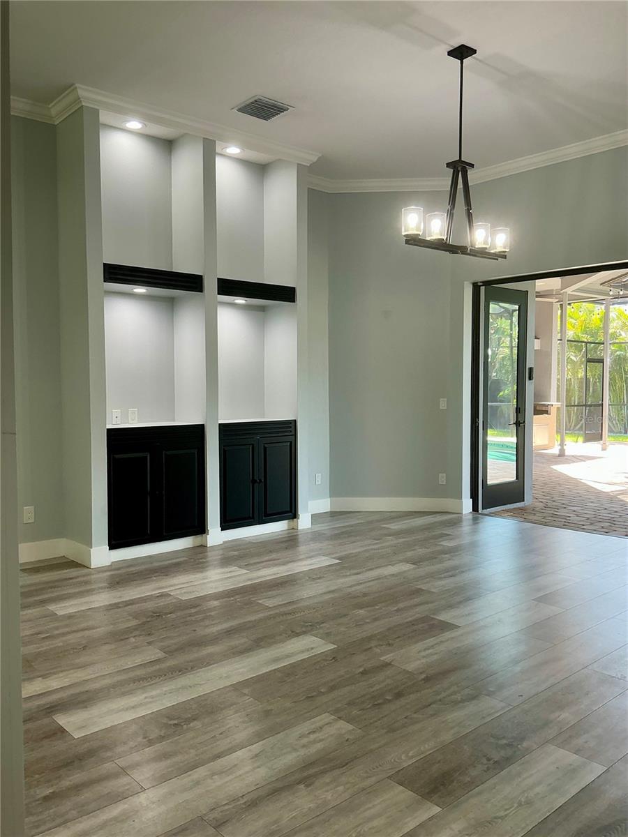 OAK TRAIL - Residential