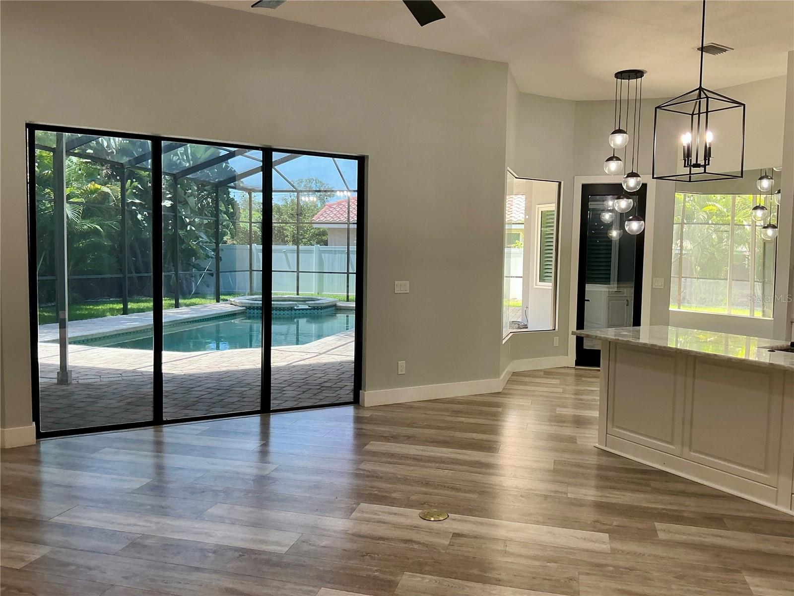 OAK TRAIL - Residential