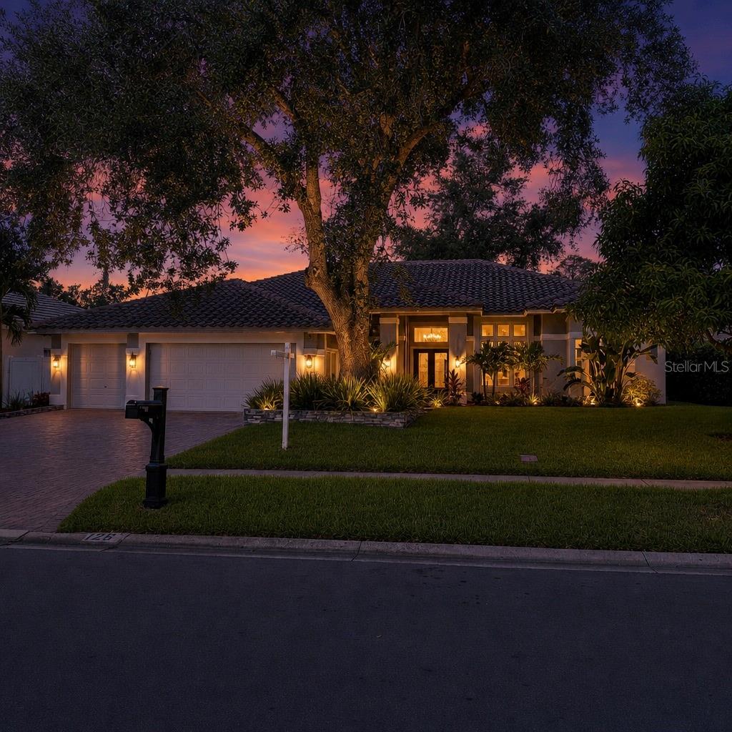 OAK TRAIL - Residential