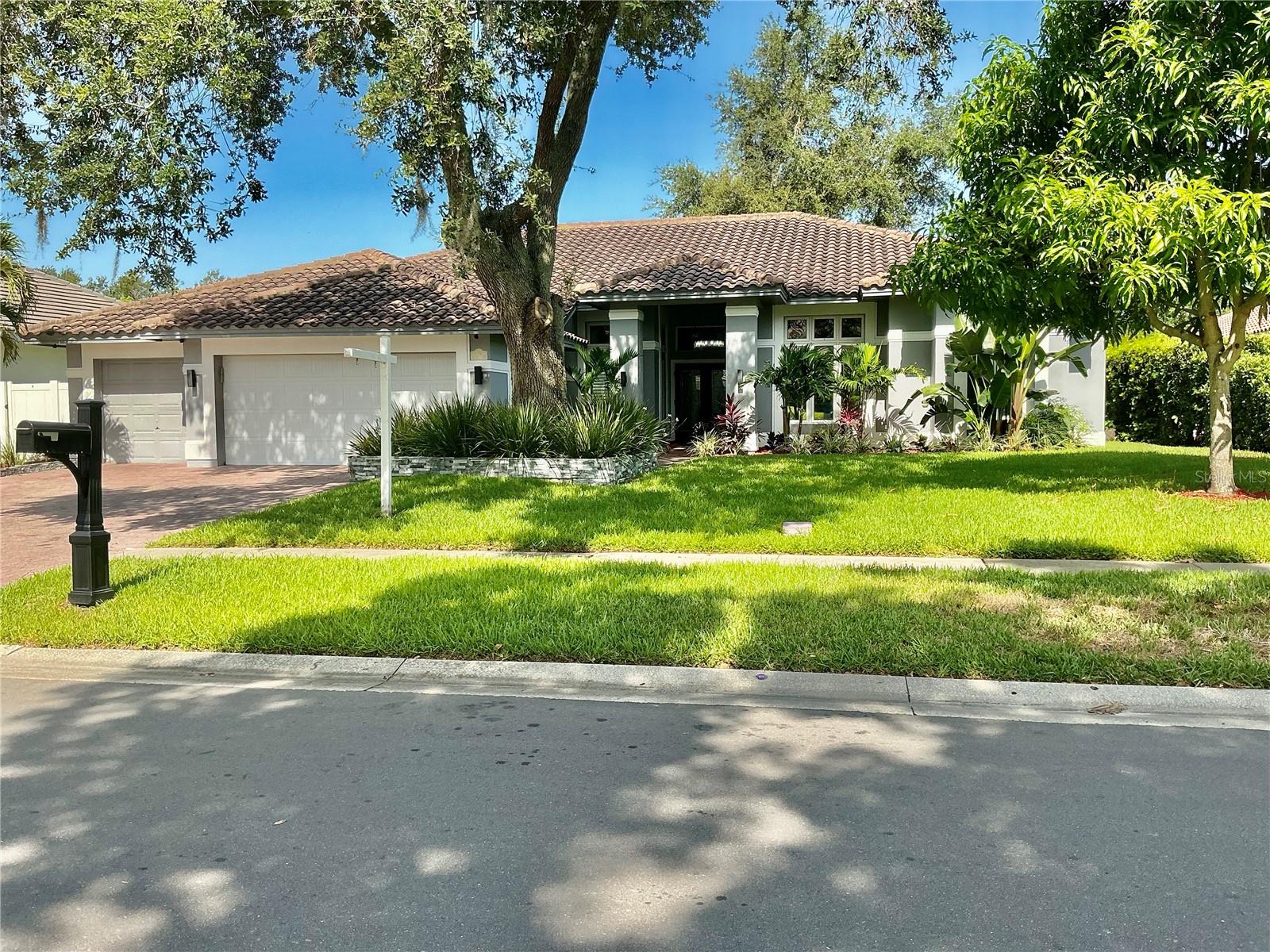 OAK TRAIL - Residential