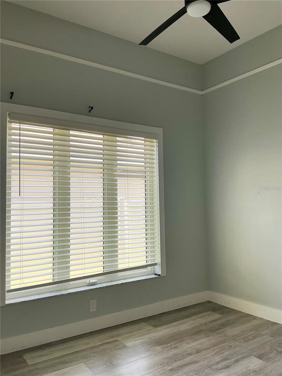 OAK TRAIL - Residential