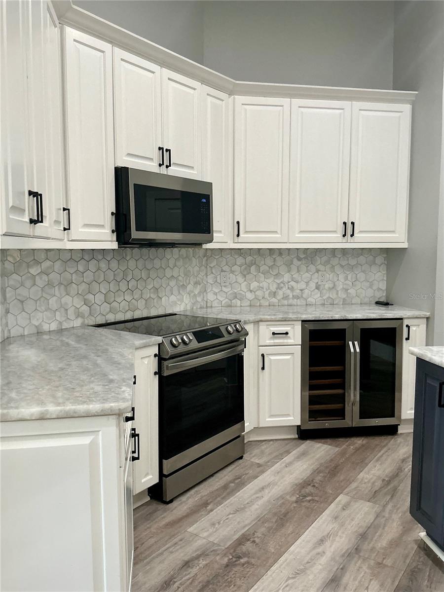 OAK TRAIL - Residential