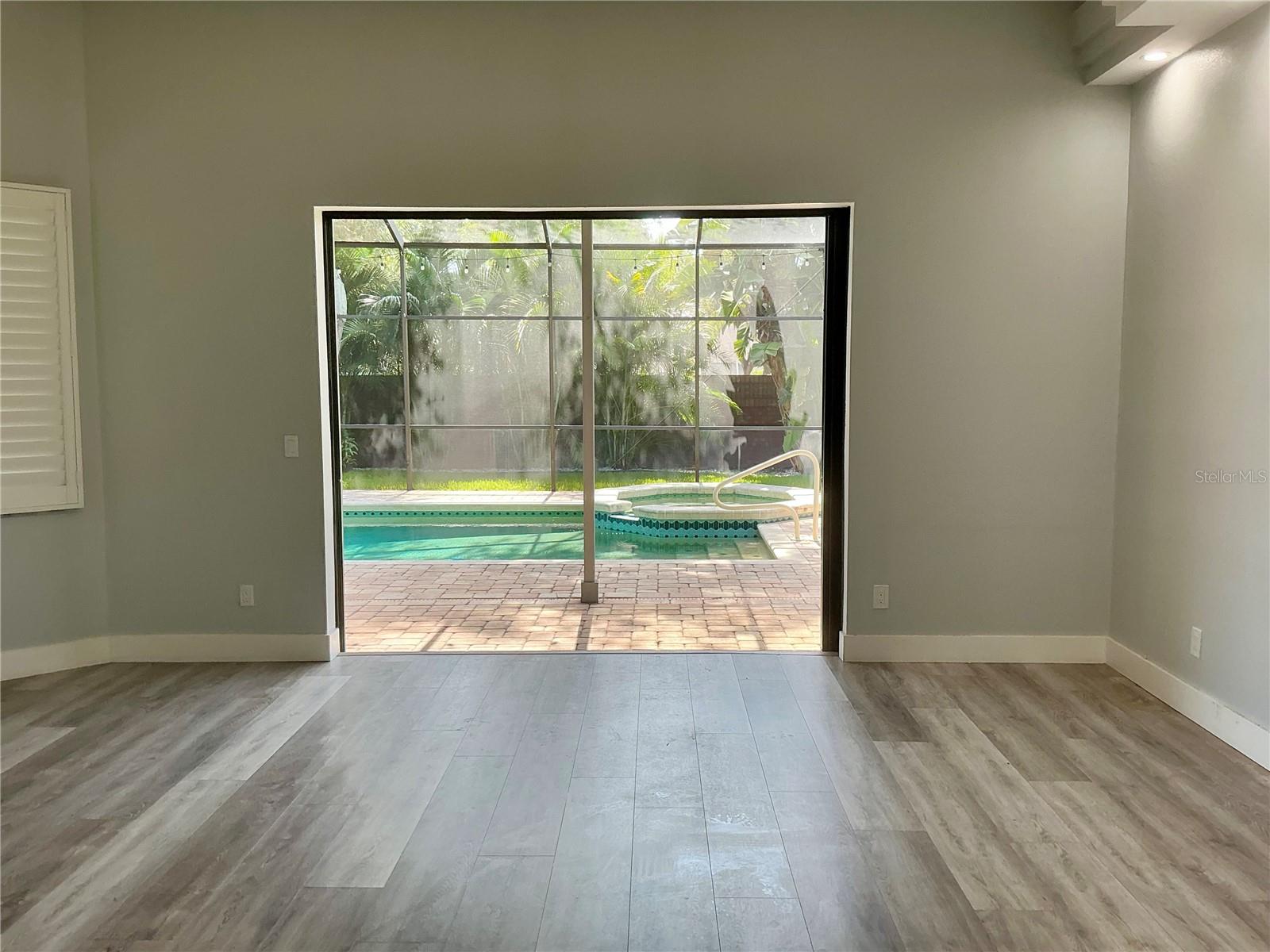 OAK TRAIL - Residential