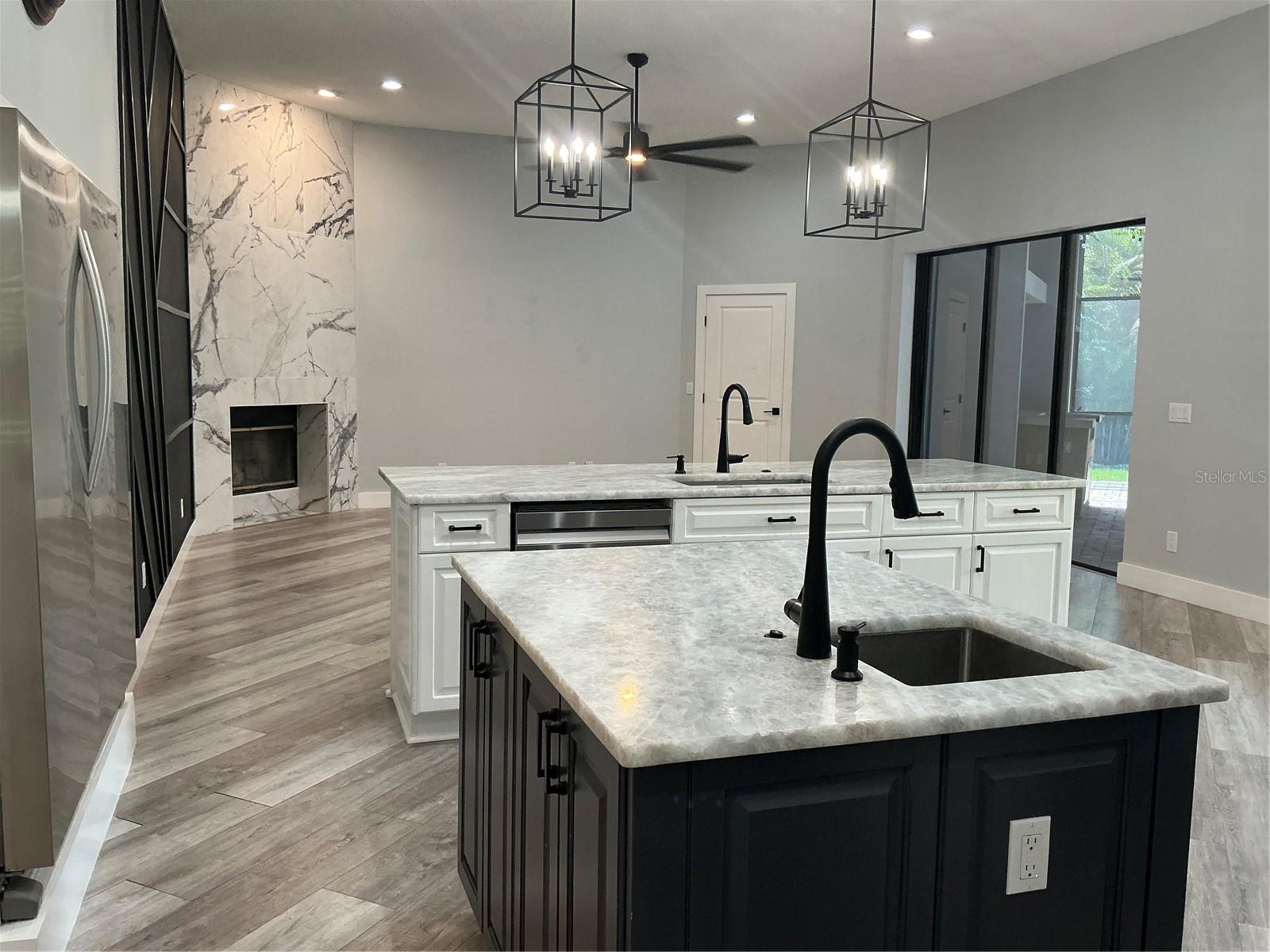 OAK TRAIL - Residential
