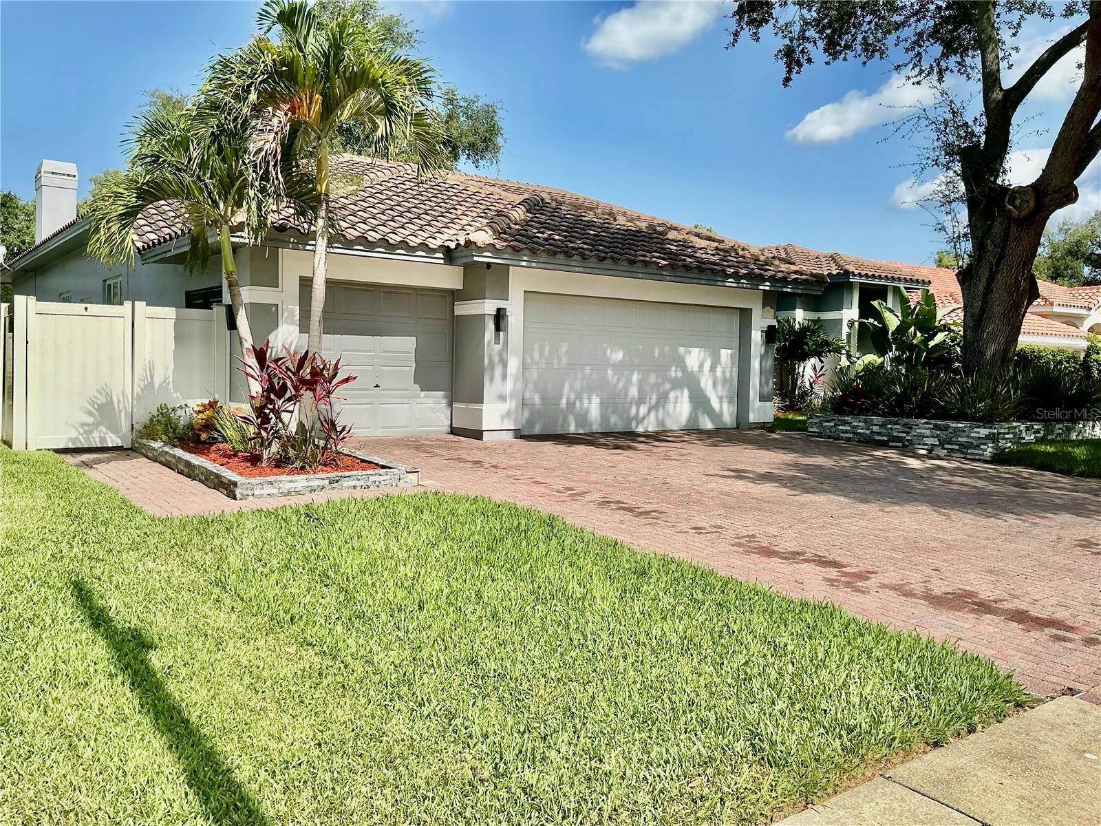 OAK TRAIL - Residential