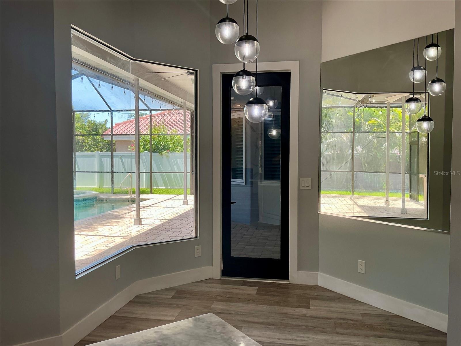 OAK TRAIL - Residential