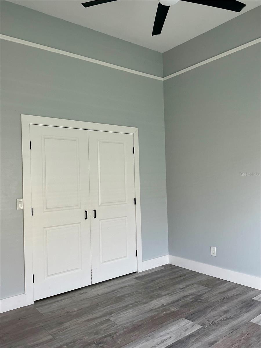 OAK TRAIL - Residential